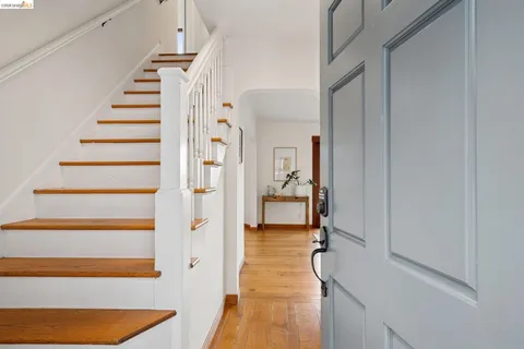 $1,195,000 | 982 Grizzly Peak Boulevard, Berkeley, CA 94708