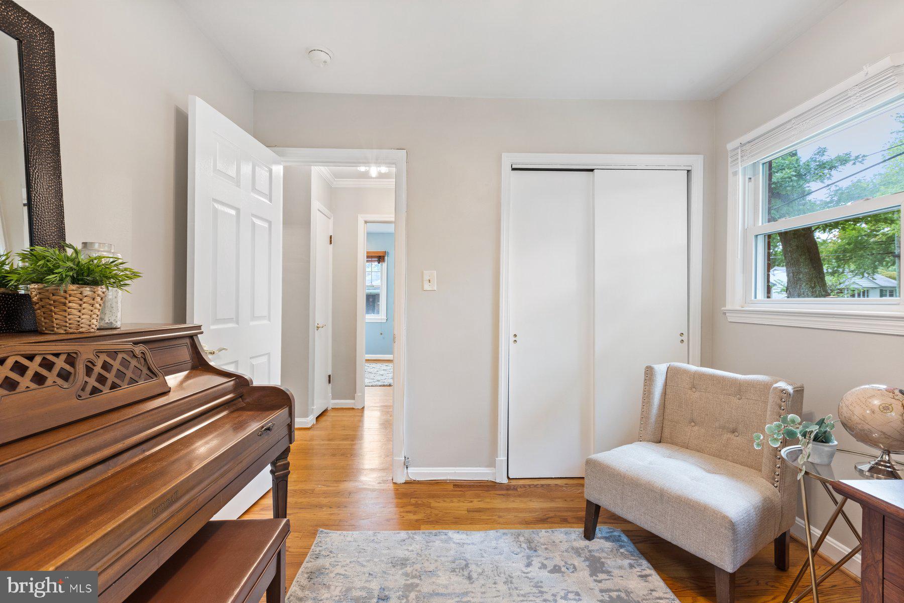 2605 Eccleston Street Silver Spring, MD 20902 - Photo 19 of 47 a living room with furniture and wooden floor