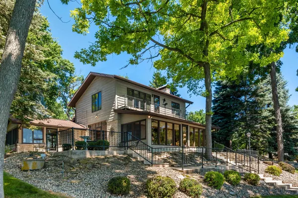 $2,749,000 | 352 Forest Green Lake, Green Lake, WI 54941