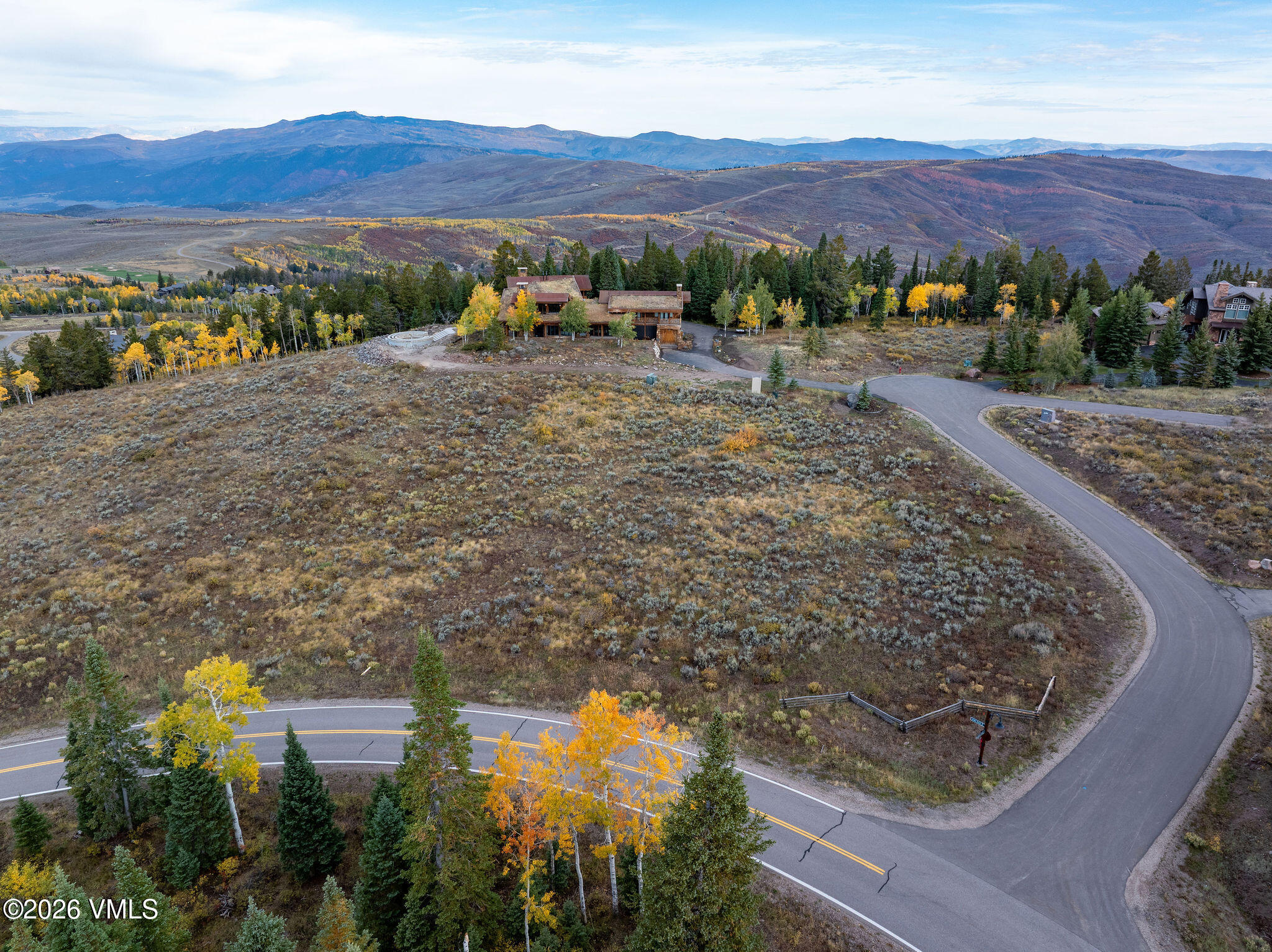 35 Jacksons Path Edwards, CO 81632 - Photo 3 of 9 2509_59_jacksons_path_aerial_fall_b