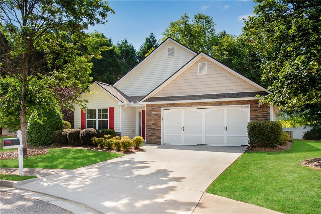 28 Bramble Court Jefferson, GA 30549 - Photo 2 of 38