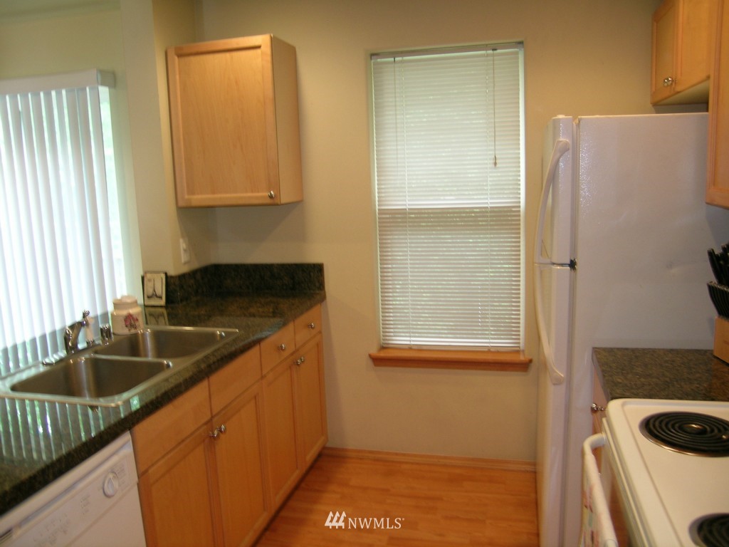 4232 Spring Court Bellingham, WA 98226 - Photo 4 of 13