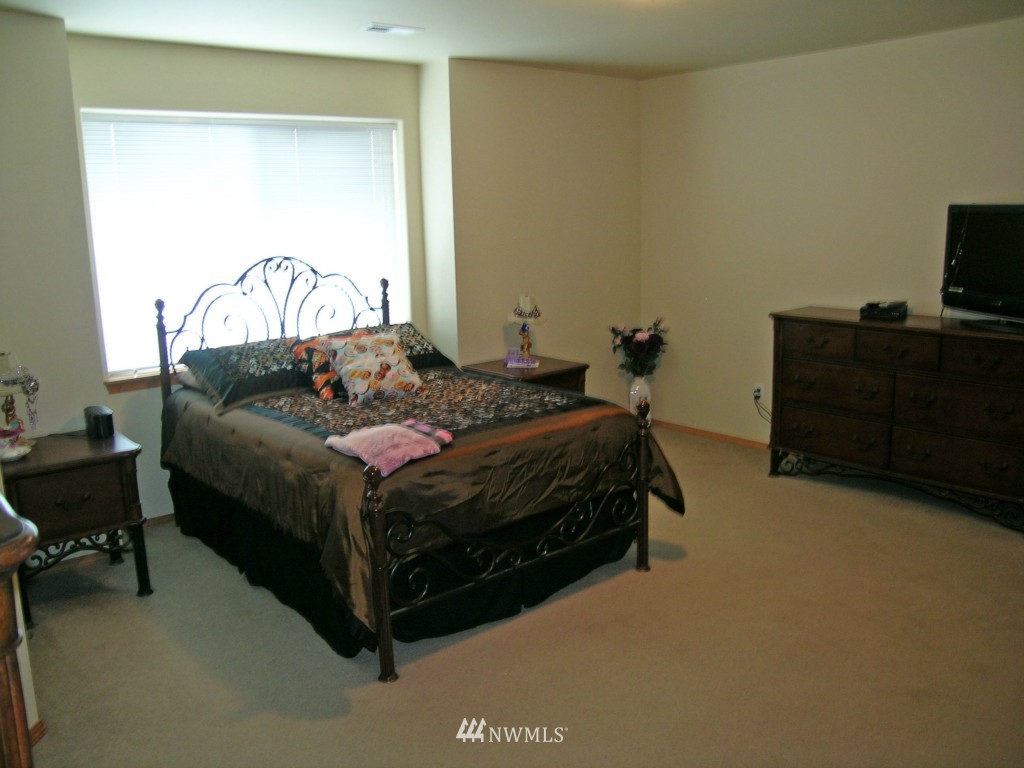 4232 Spring Court Bellingham, WA 98226 - Photo 6 of 13