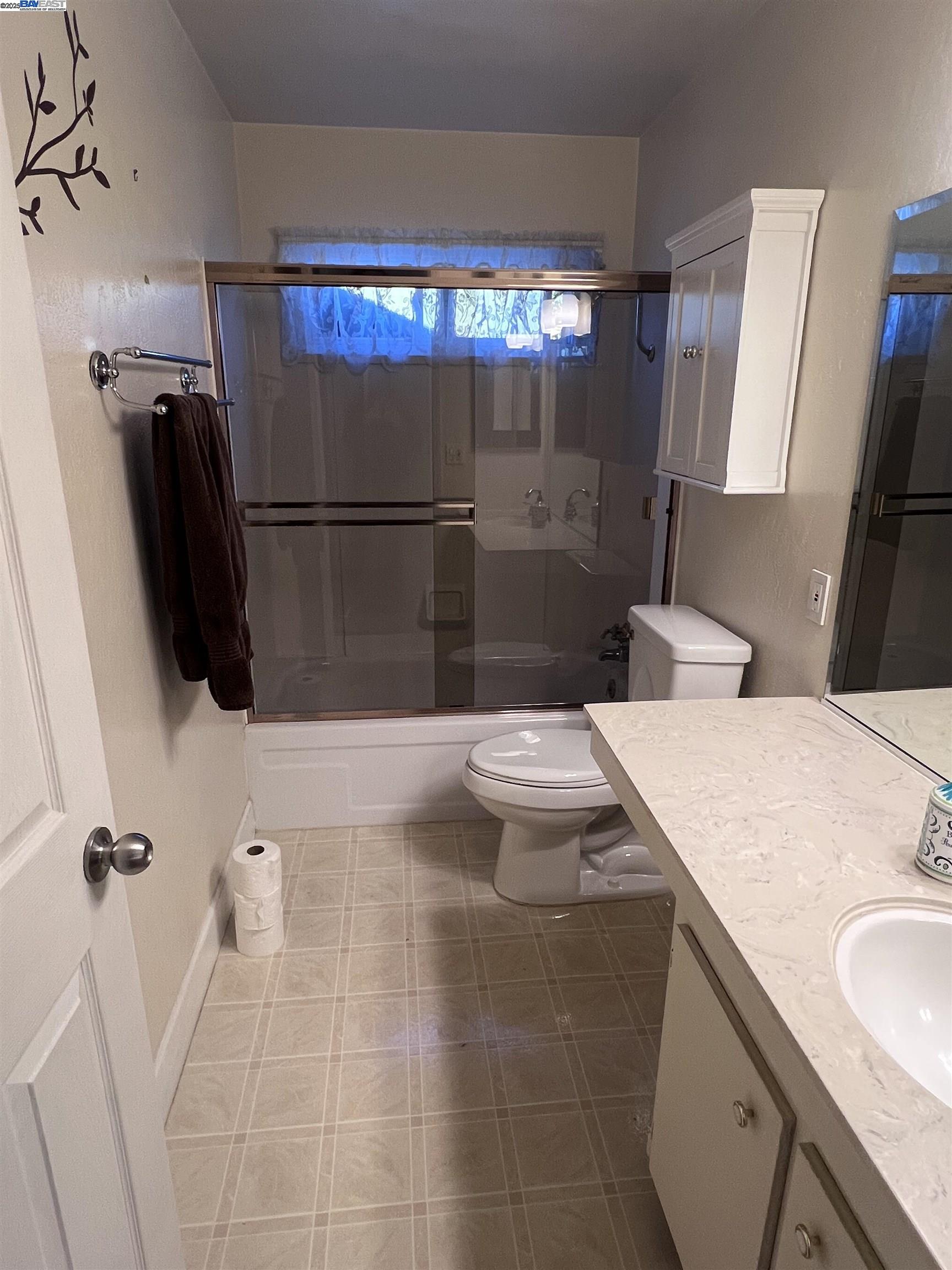 1222 Murdell Lane Livermore, CA 94550 - Photo 13 of 27