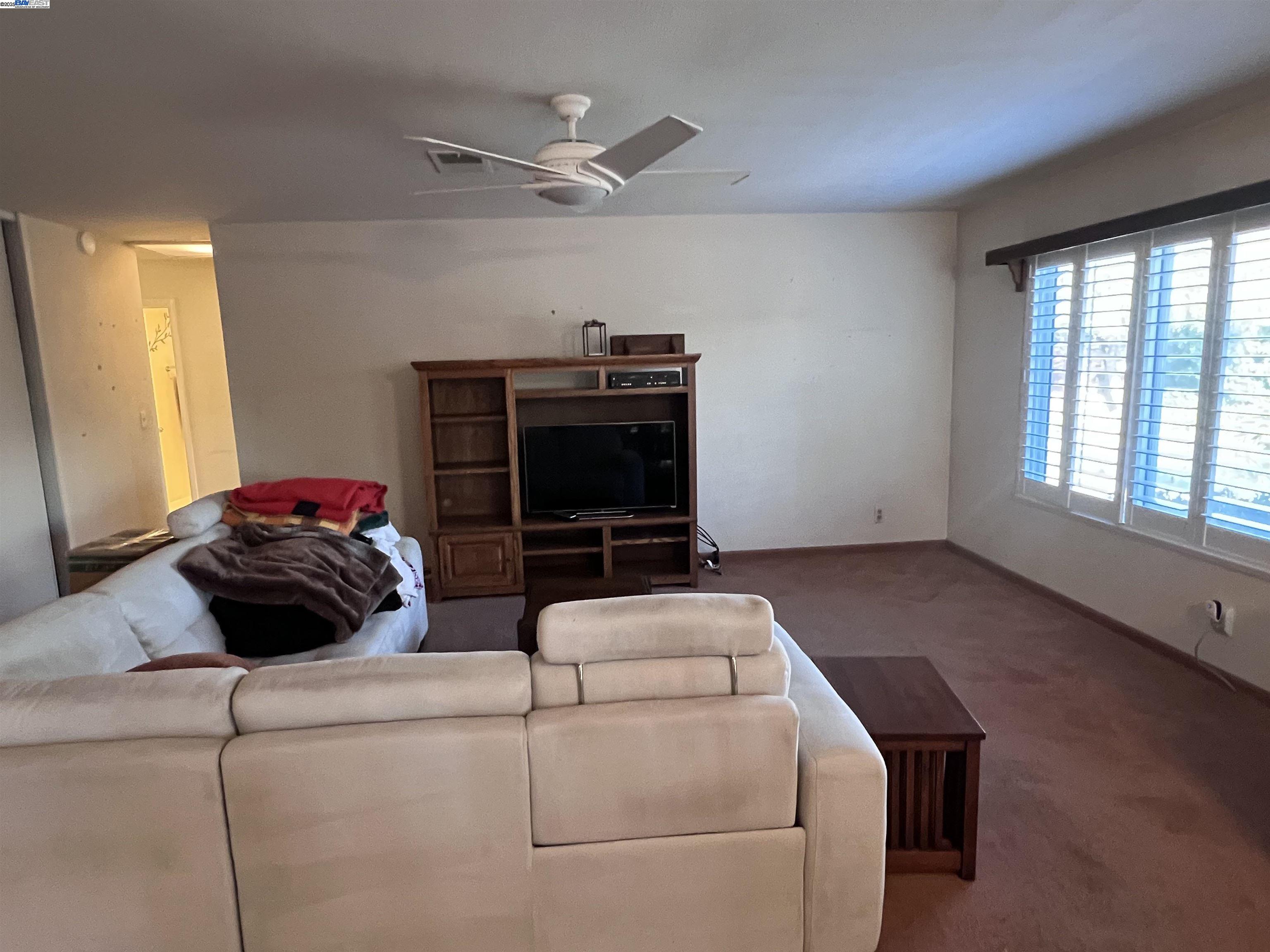 1222 Murdell Lane Livermore, CA 94550 - Photo 9 of 27