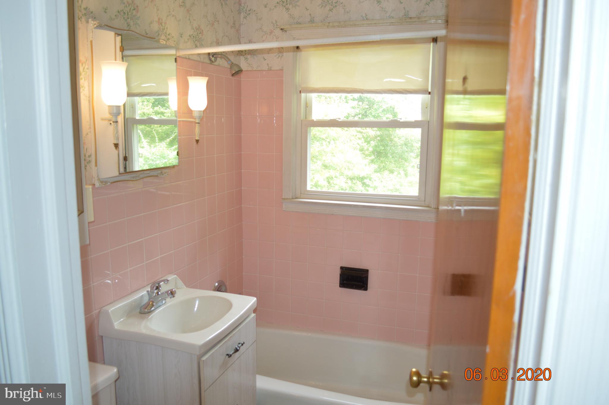 2057 City View Road York, PA 17406 - Photo 16 of 25 Gallery Image 16