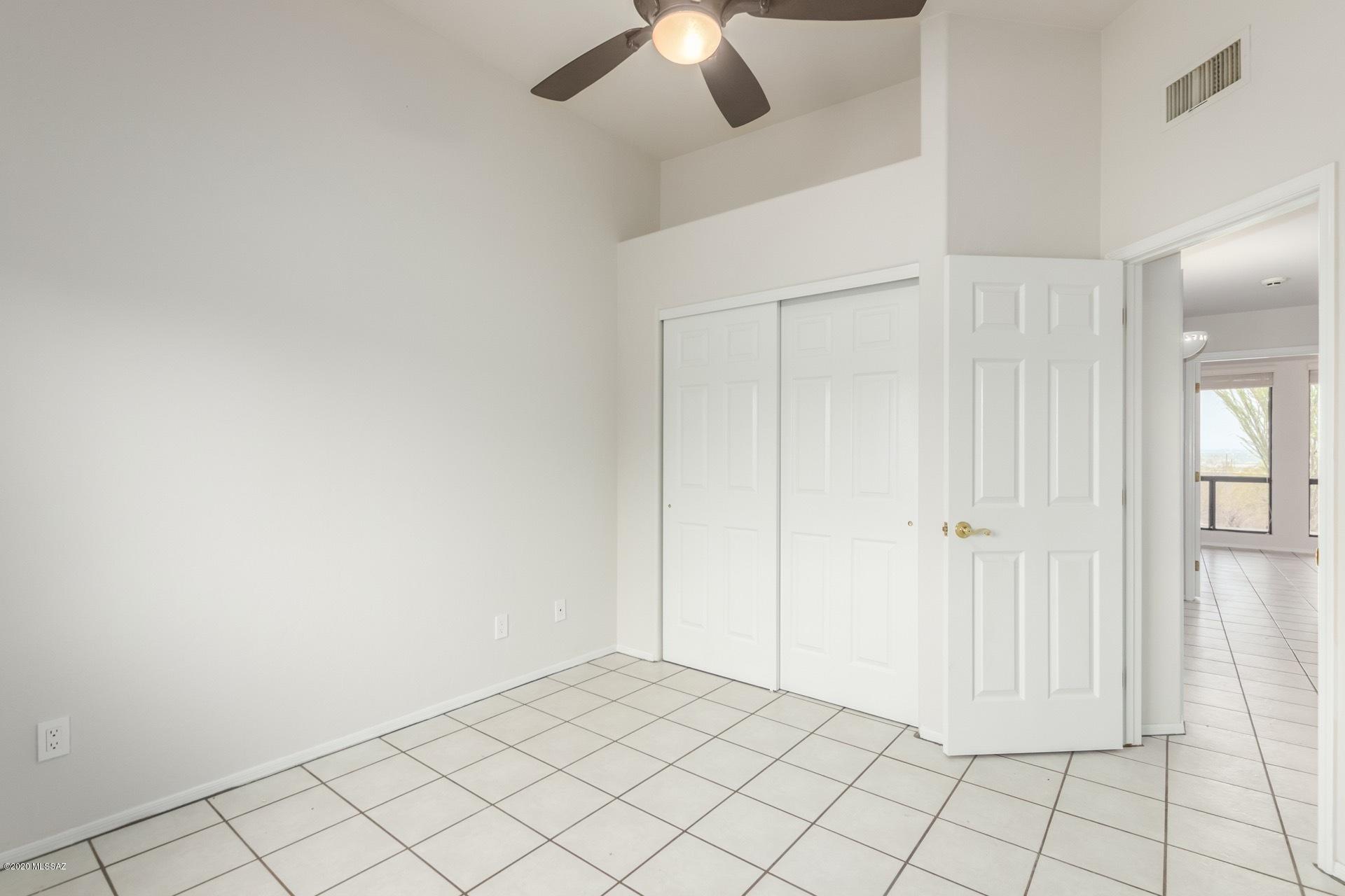 6940 North Wade Road Tucson, AZ 85743 - Photo 32 of 41 Gallery Image 32