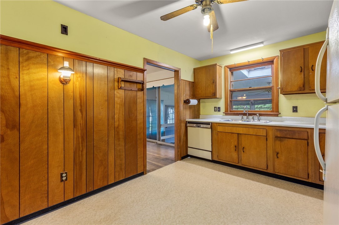 5 Ridgeway Drive Warren, RI 02885 - Photo 16 of 31 Gallery Image 16
