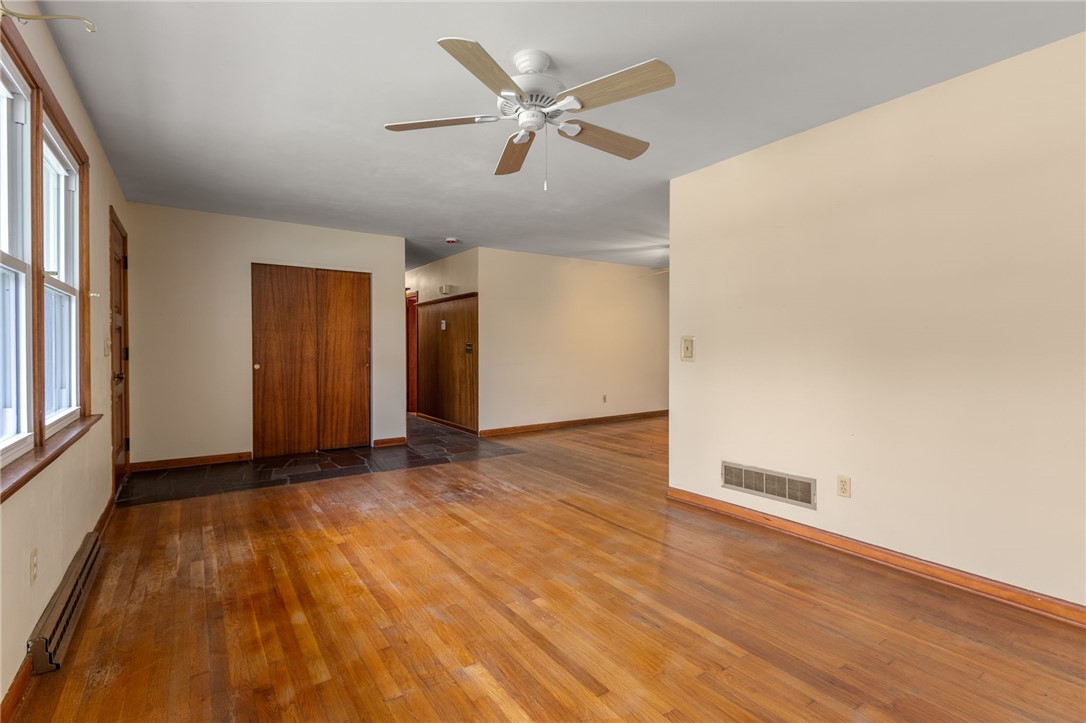 5 Ridgeway Drive Warren, RI 02885 - Photo 9 of 31 Gallery Image 9
