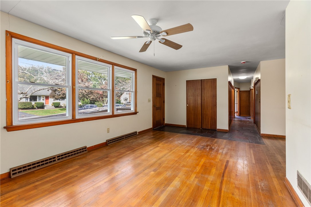5 Ridgeway Drive Warren, RI 02885 - Photo 10 of 31 Gallery Image 10