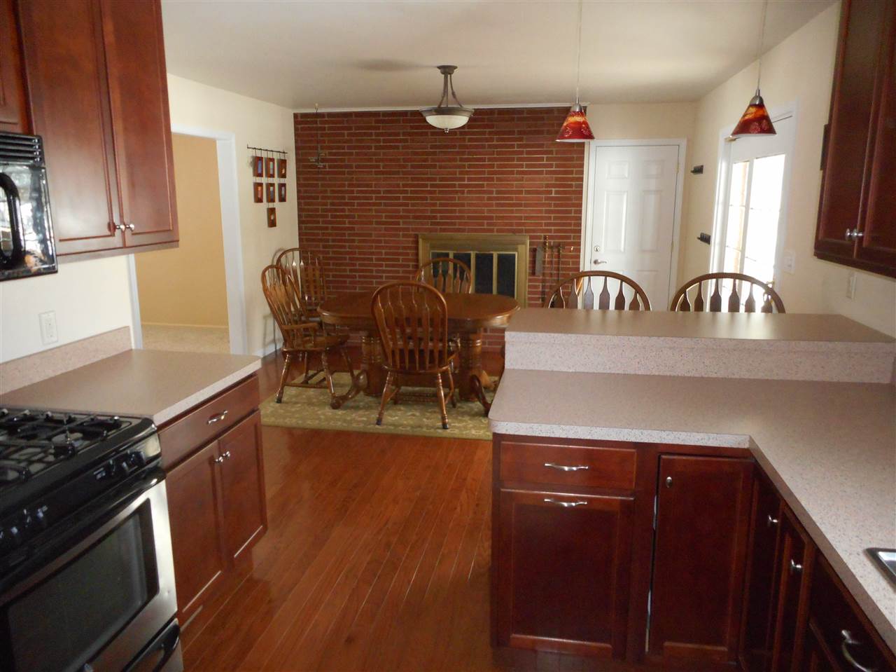 61543 Miami Road South Bend, IN 46614 - Photo 3 of 18 Gallery Image 3