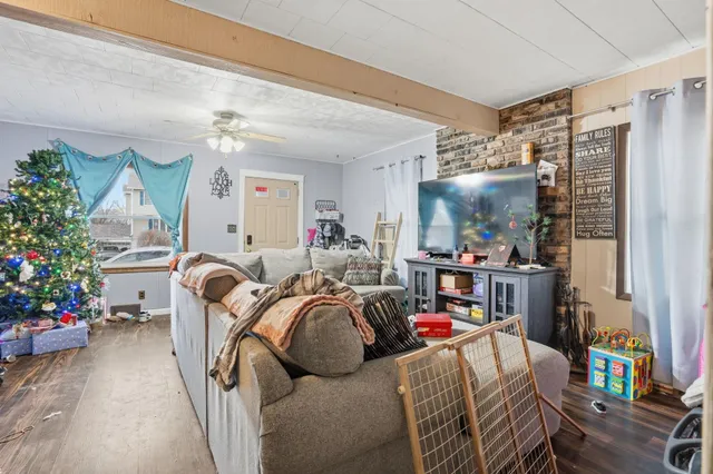 $180,000 | 3433 North Sturdevant Street, Davenport, IA 52806