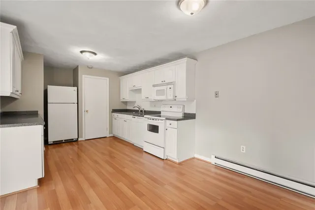 $199,900 | 300 Smithfield Road, Unit 518, North Providence, RI 02904