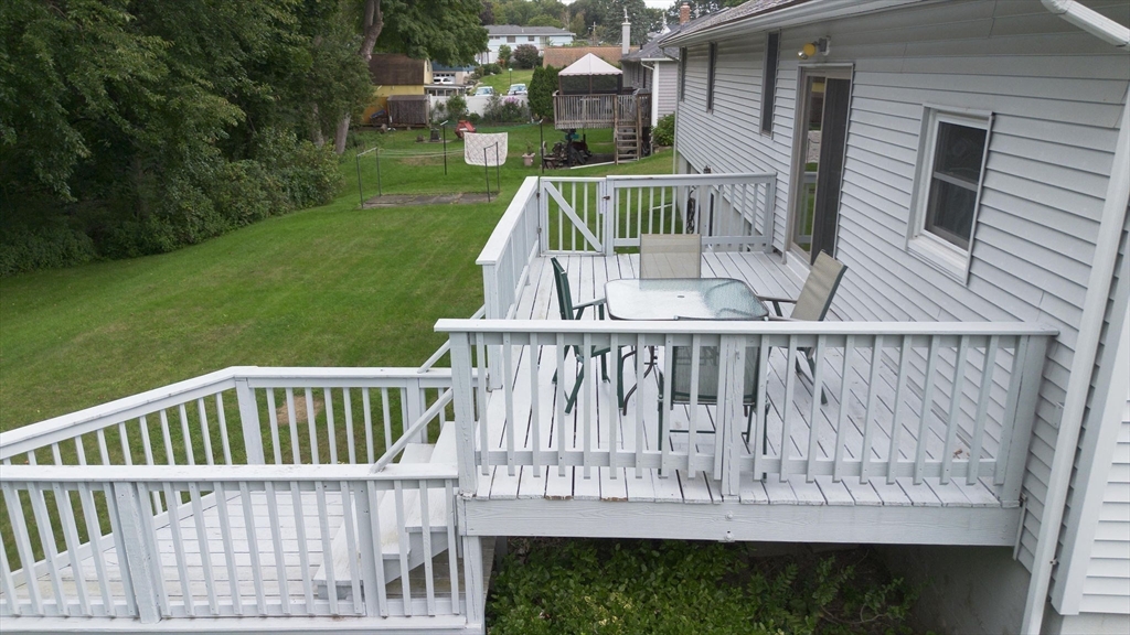 10 Dalphen Road Shrewsbury, MA 01545 - Photo 32 of 39 Gallery Image 32