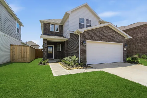 $2,575 | 13201 Leisure Cove Drive, Texas City, TX 77568