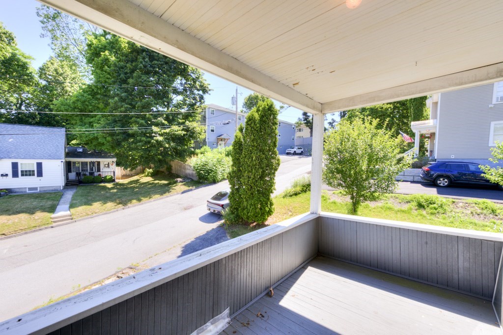 17 Hunnewell Road Worcester, MA 01606 - Photo 23 of 28