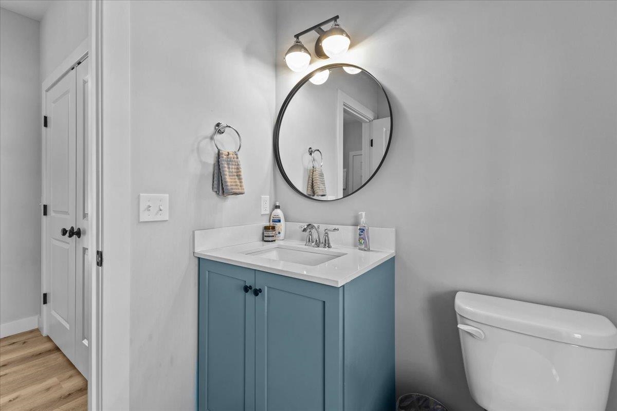 96 Shore Road Jericho, VT 05465 - Photo 15 of 37