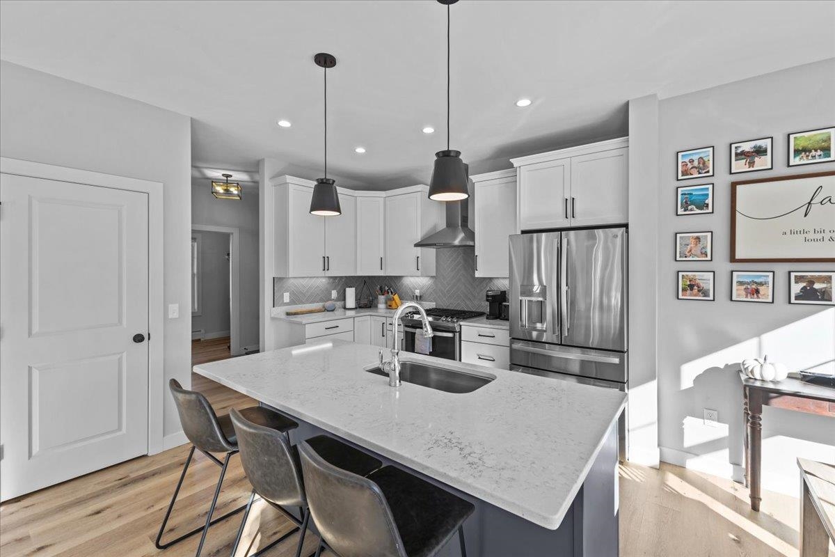 96 Shore Road Jericho, VT 05465 - Photo 9 of 37