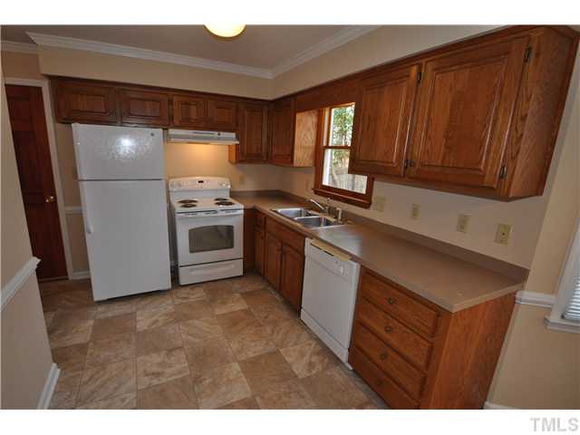 2421 Long And Winding Road Raleigh, NC 27603 - Photo 4 of 17