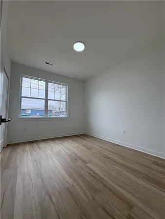 $2,995 | 4206 Pearl Street, Kansas City, KS 66103