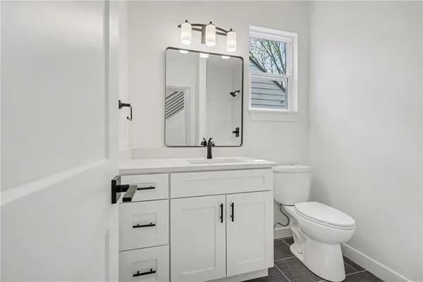$2,995 | 4206 Pearl Street, Kansas City, KS 66103