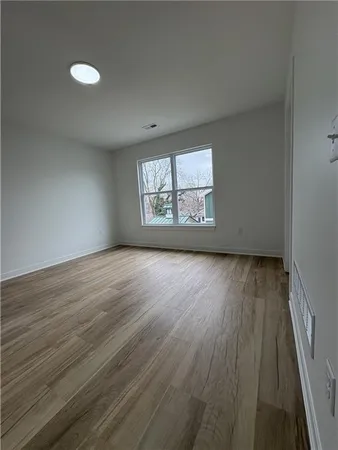 $2,995 | 4206 Pearl Street, Kansas City, KS 66103