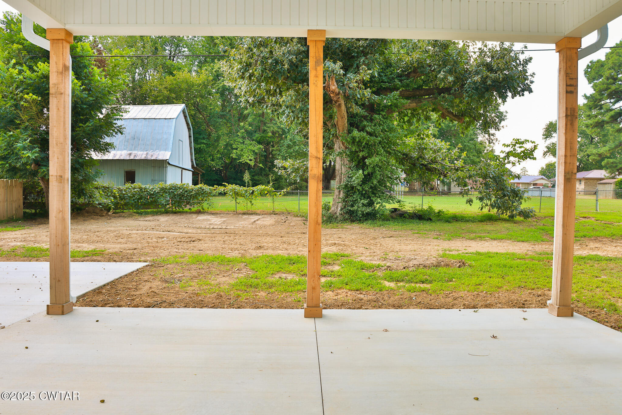 208 Ellis Street Martin, TN 38237 - Photo 8 of 22 FT8A0997