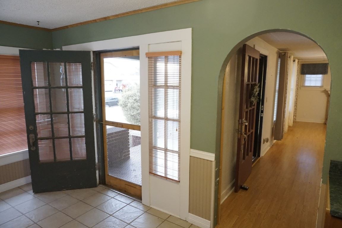 723 Delaware Perry, OK 73077 - Photo 20 of 36 Gallery Image 20