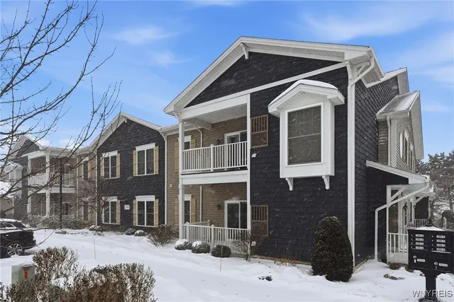 $369,900 | 299 Northill Drive, Unit E, Amherst, NY 14221