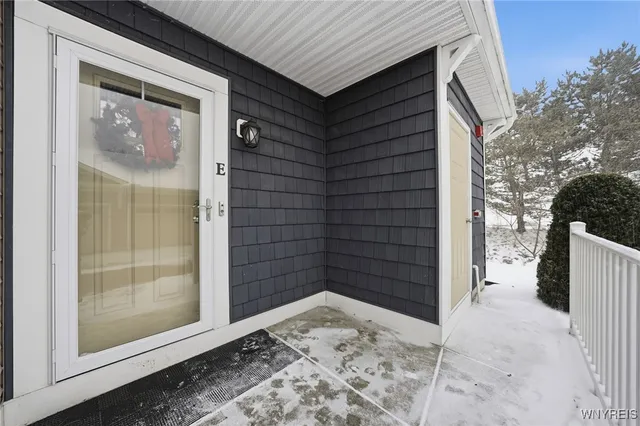 $369,900 | 299 Northill Drive, Unit E, Amherst, NY 14221
