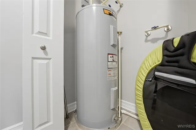 $369,900 | 299 Northill Drive, Unit E, Amherst, NY 14221