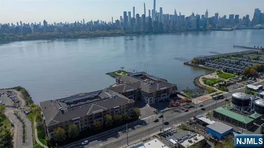 $4,100 | 7400 River Road, Unit 116, North Bergen, NJ 07047