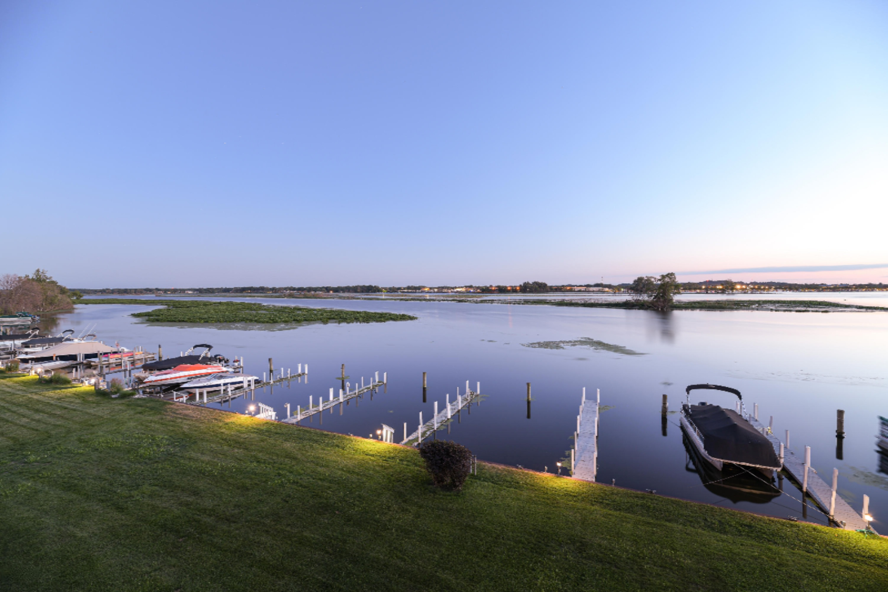 237 Riverfront Drive Spring Lake, MI 49456 - Photo 106 of 113 237 Riverfront St-2S-37