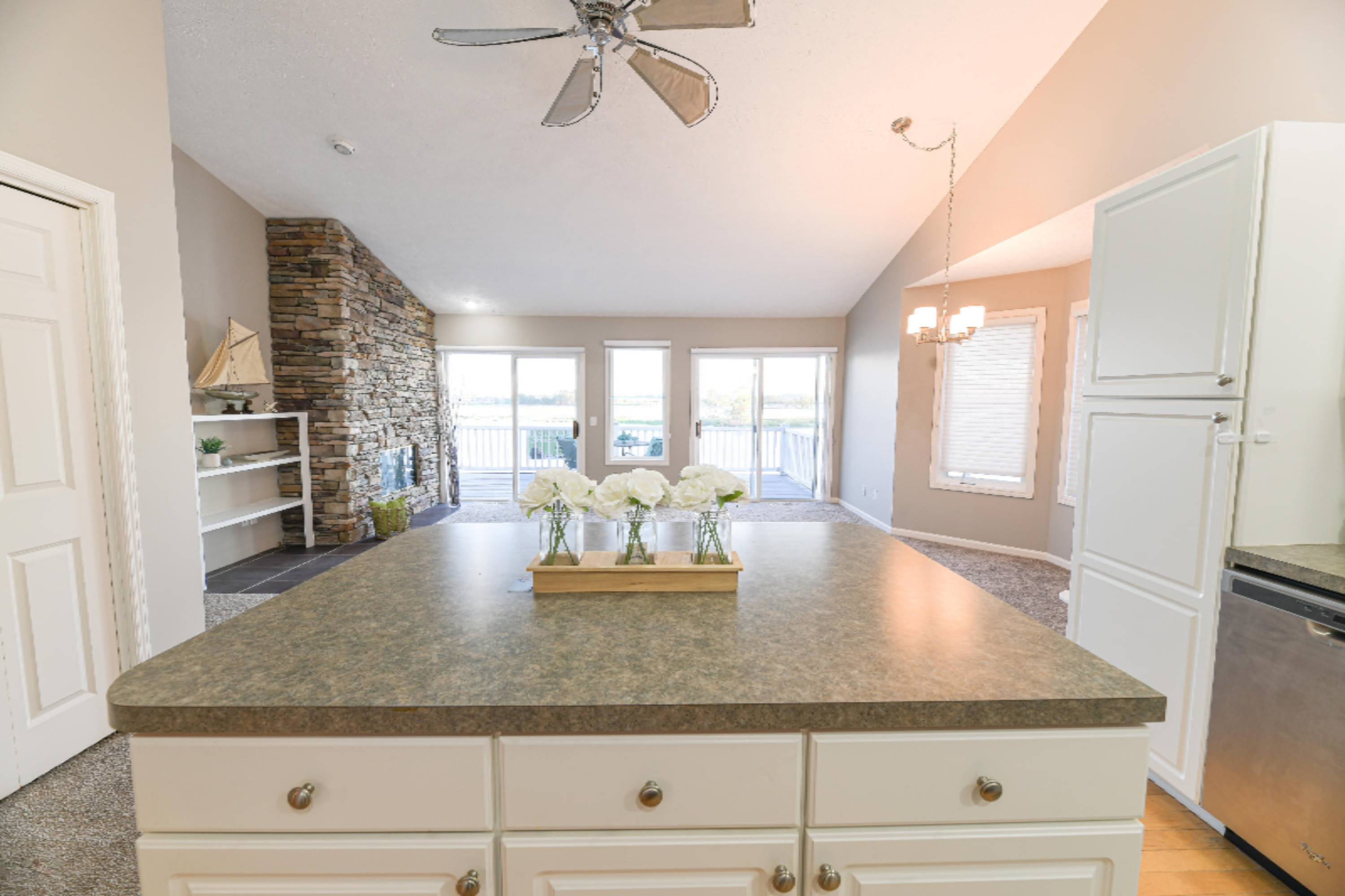 237 Riverfront Drive Spring Lake, MI 49456 - Photo 15 of 113 237 Riverfront St-2S-17
