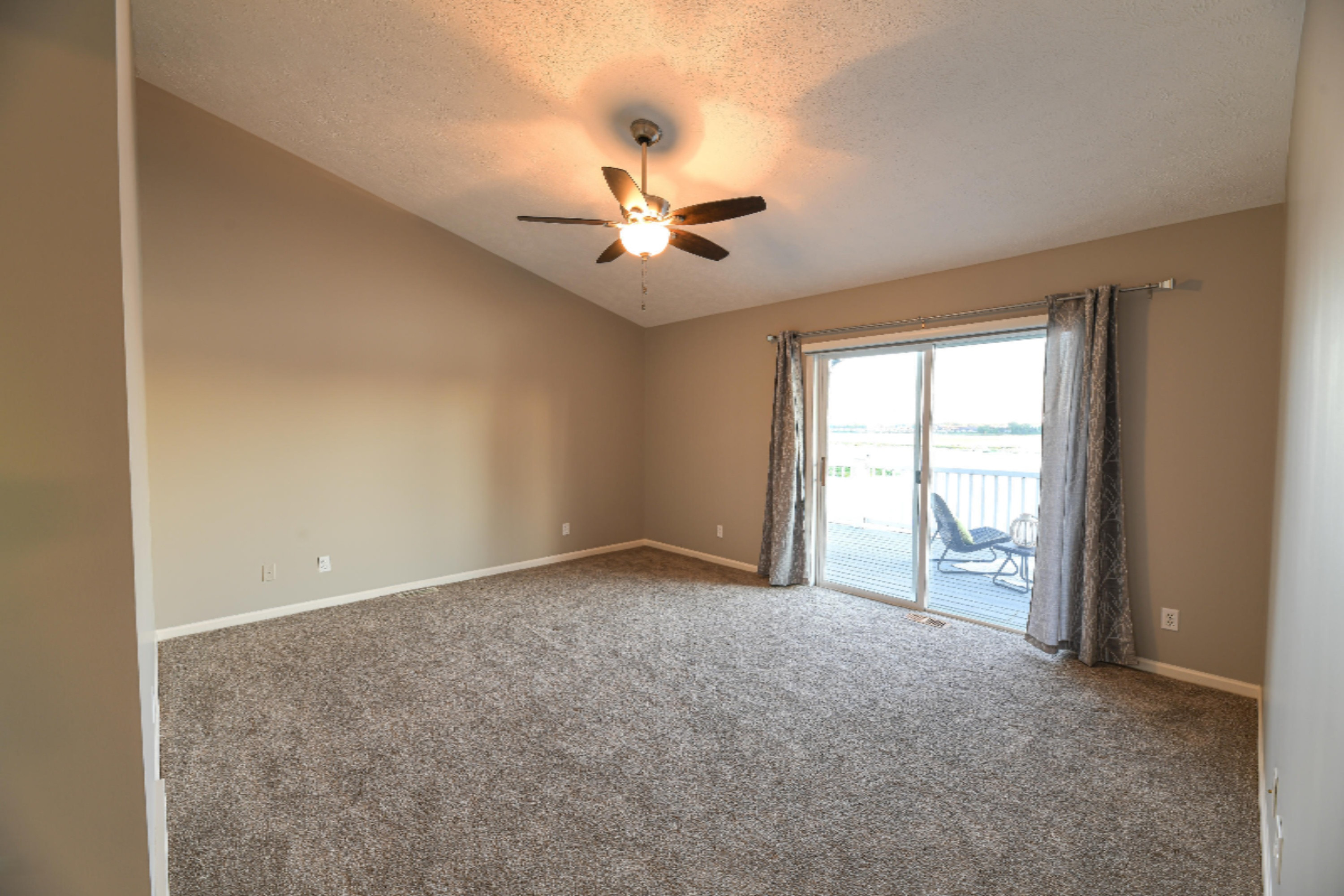 237 Riverfront Drive Spring Lake, MI 49456 - Photo 27 of 113 237 Riverfront St-2S-20
