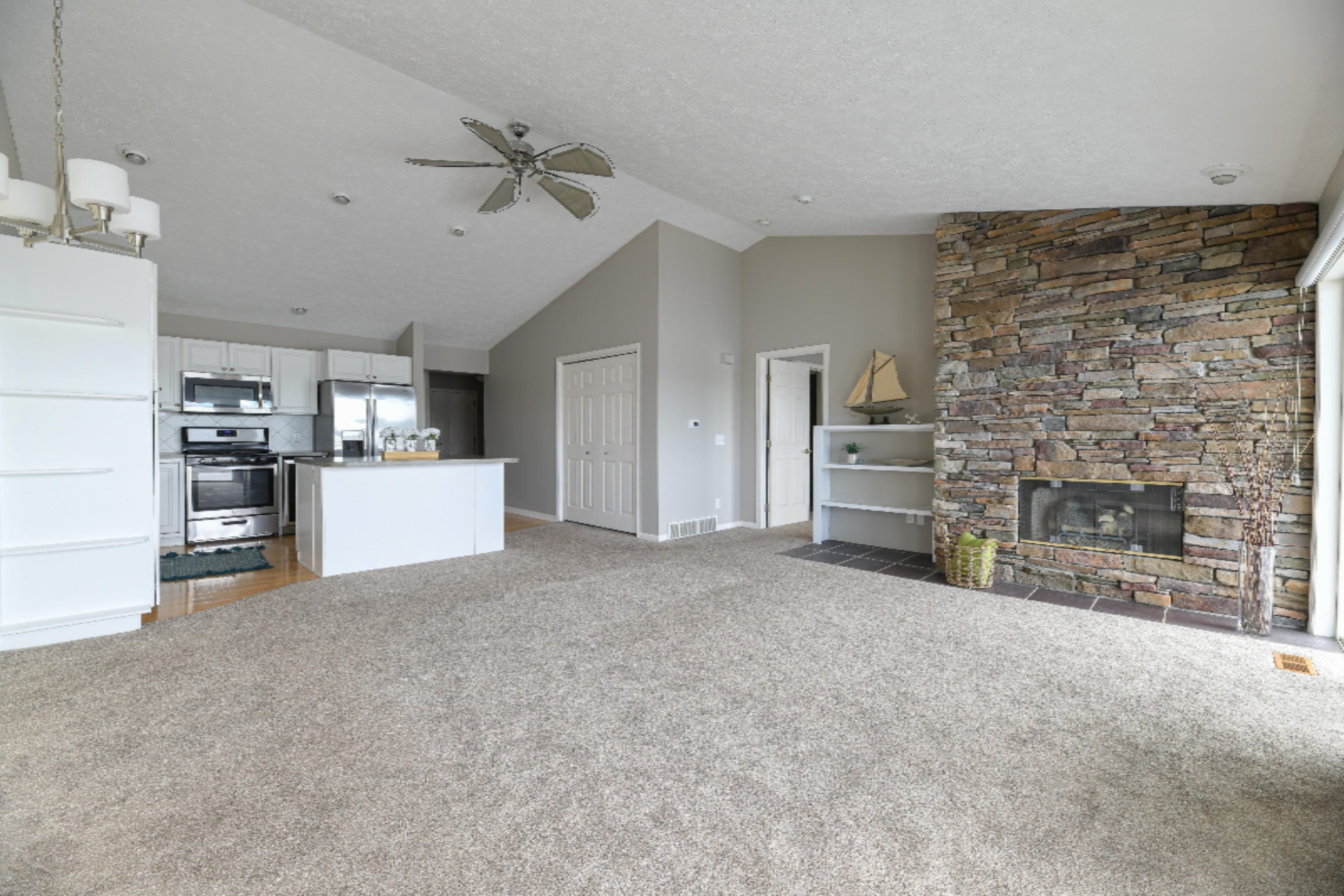 237 Riverfront Drive Spring Lake, MI 49456 - Photo 68 of 113 237 Riverfront St-28