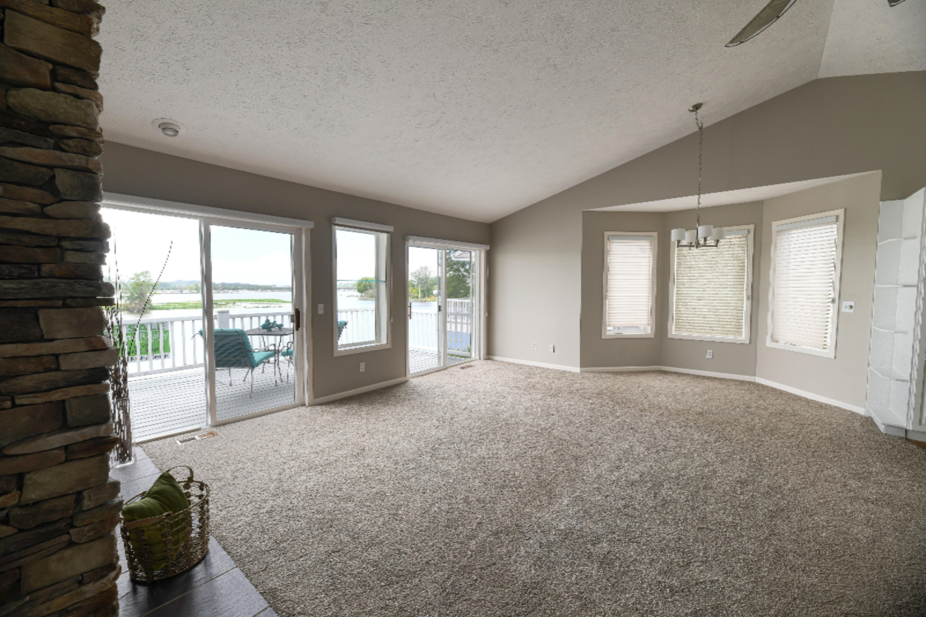 237 Riverfront Drive Spring Lake, MI 49456 - Photo 75 of 113 237 Riverfront St-40