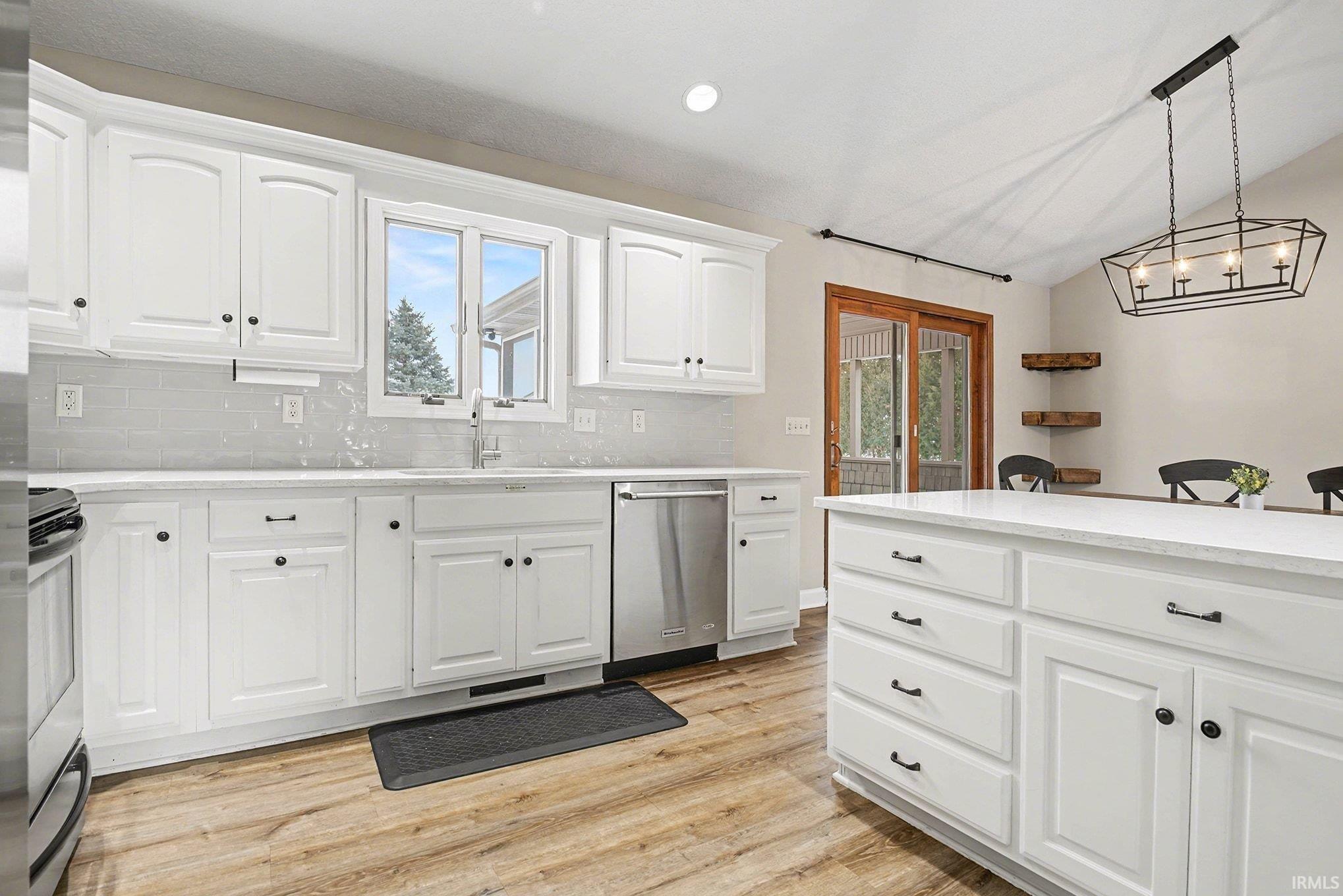 1674 Augusta Lane Warsaw, IN 46580 - Photo 12 of 30