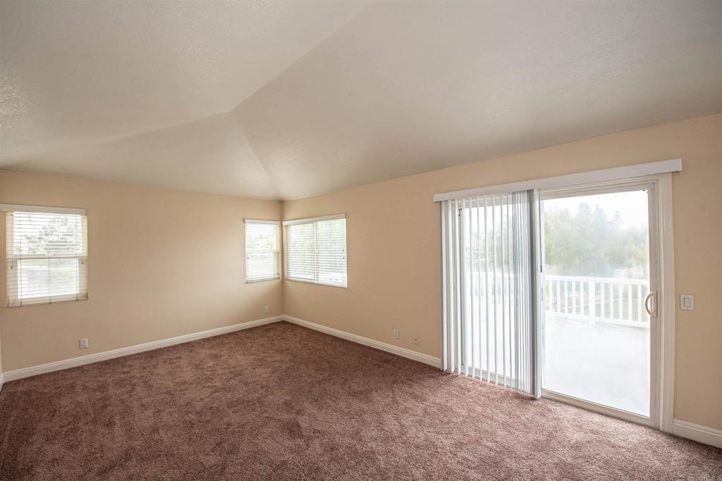 28679 Corte Capri Menifee, CA 92584 - Photo 41 of 66 an empty room with windows
