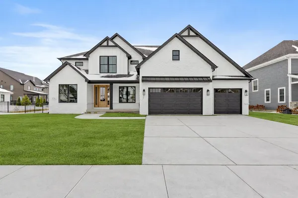 $989,900 | 9720 Dunegrass Way, St. John, IN 46373