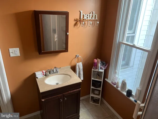 $76,000 | 203 North Lehigh Street, Tamaqua, PA 18252