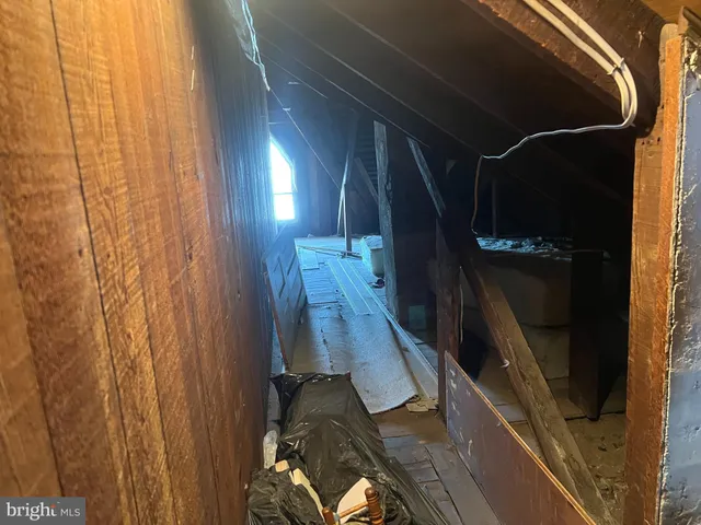 $76,000 | 203 North Lehigh Street, Tamaqua, PA 18252