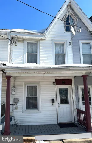 $76,000 | 203 North Lehigh Street, Tamaqua, PA 18252