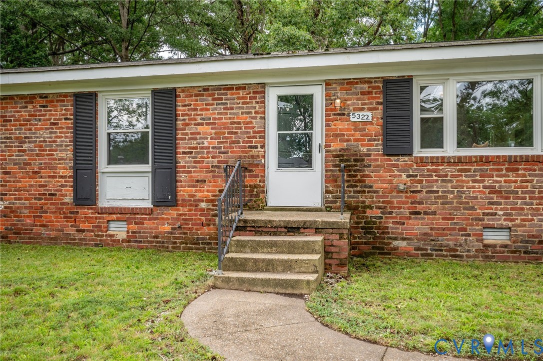 5322 Germain Road Richmond, VA 23224 - Photo 3 of 22 Gallery Image 3