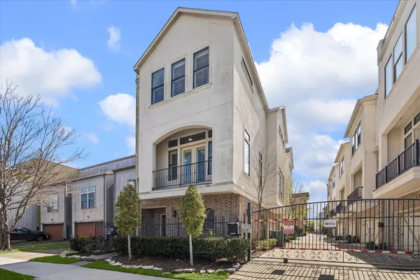 $599,000 | 3123 Austin Street, Houston, TX 77004