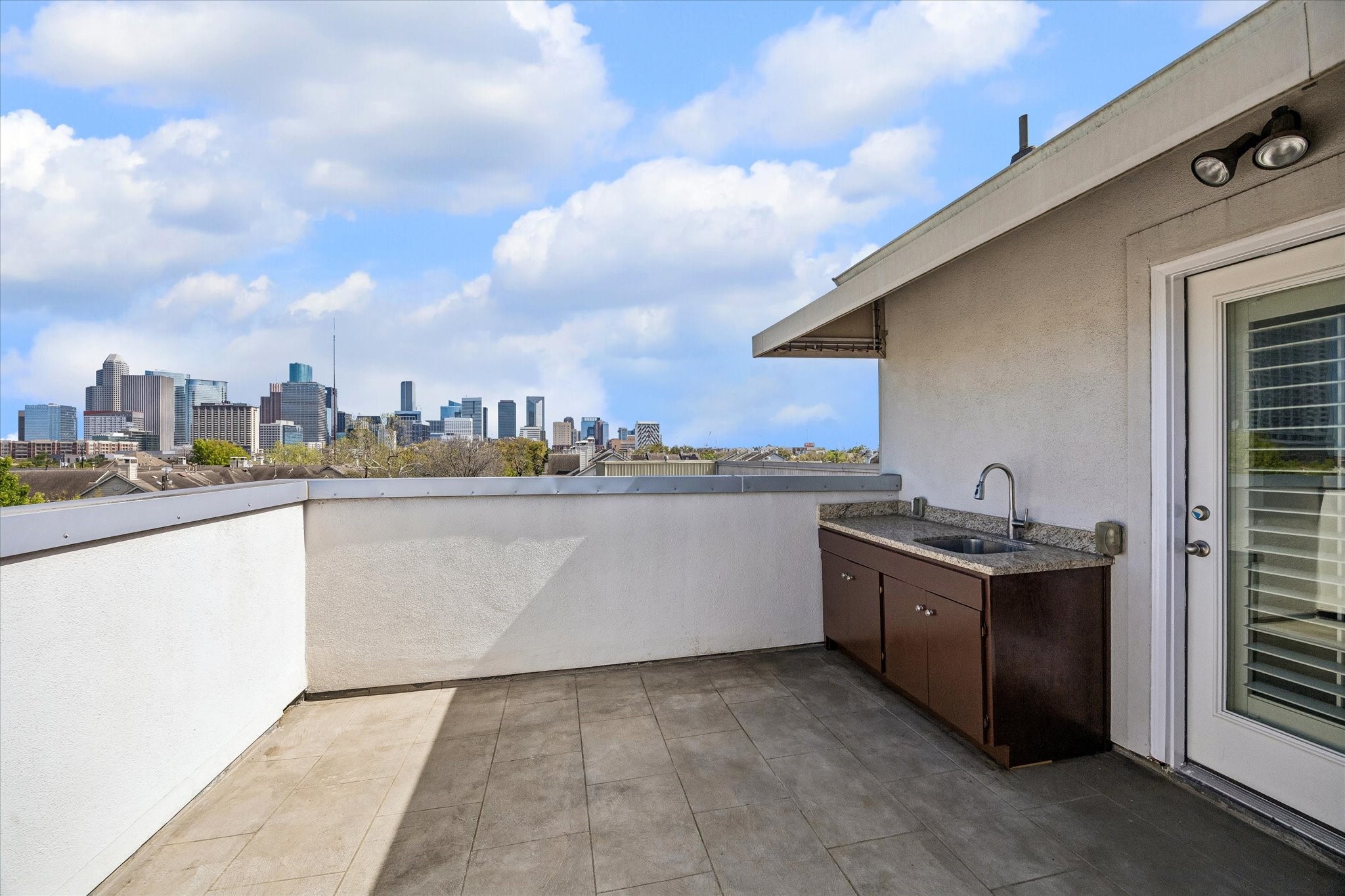 3123 Austin Street Houston, TX 77004 - Photo 23 of 24 a view of a terrace with sky view