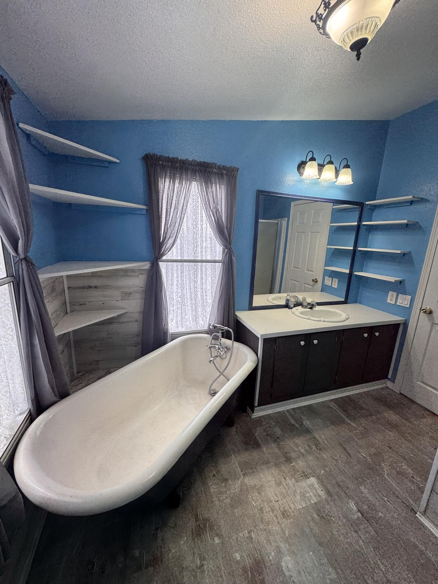 3950 Homedale Road, Unit 8 Klamath Falls, OR 97603 - Photo 18 of 34 IMG_3487