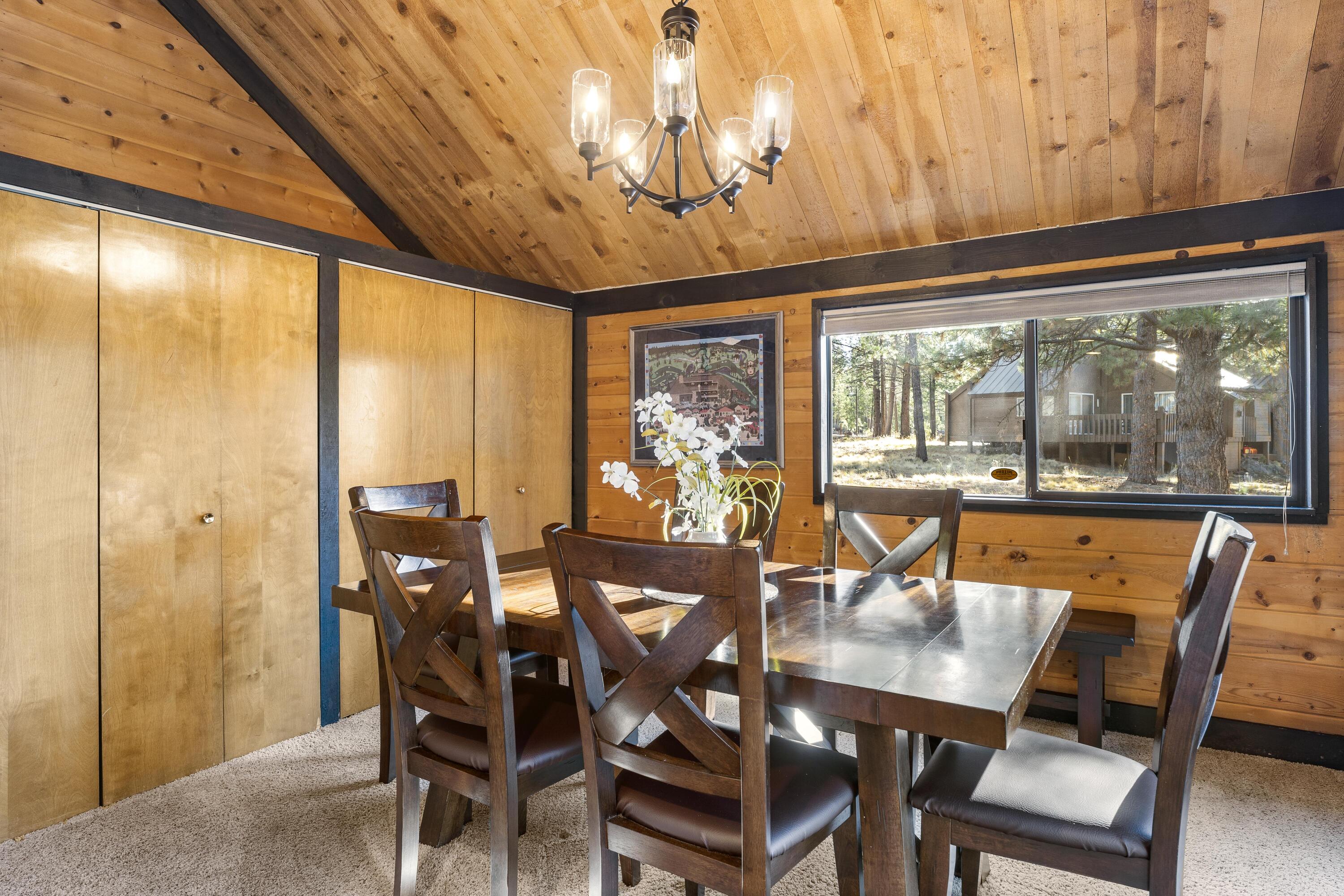 57409 Overlook Road, Unit 2 Sunriver, OR 97707 - Photo 7 of 23