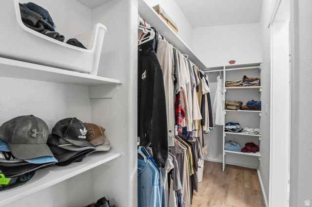 4270 River Road Oakley, UT 84055 - Photo 10 of 46 Walk in closet