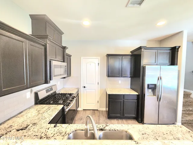 $250,000 | 13470 Selby Street, El Paso, TX 79928